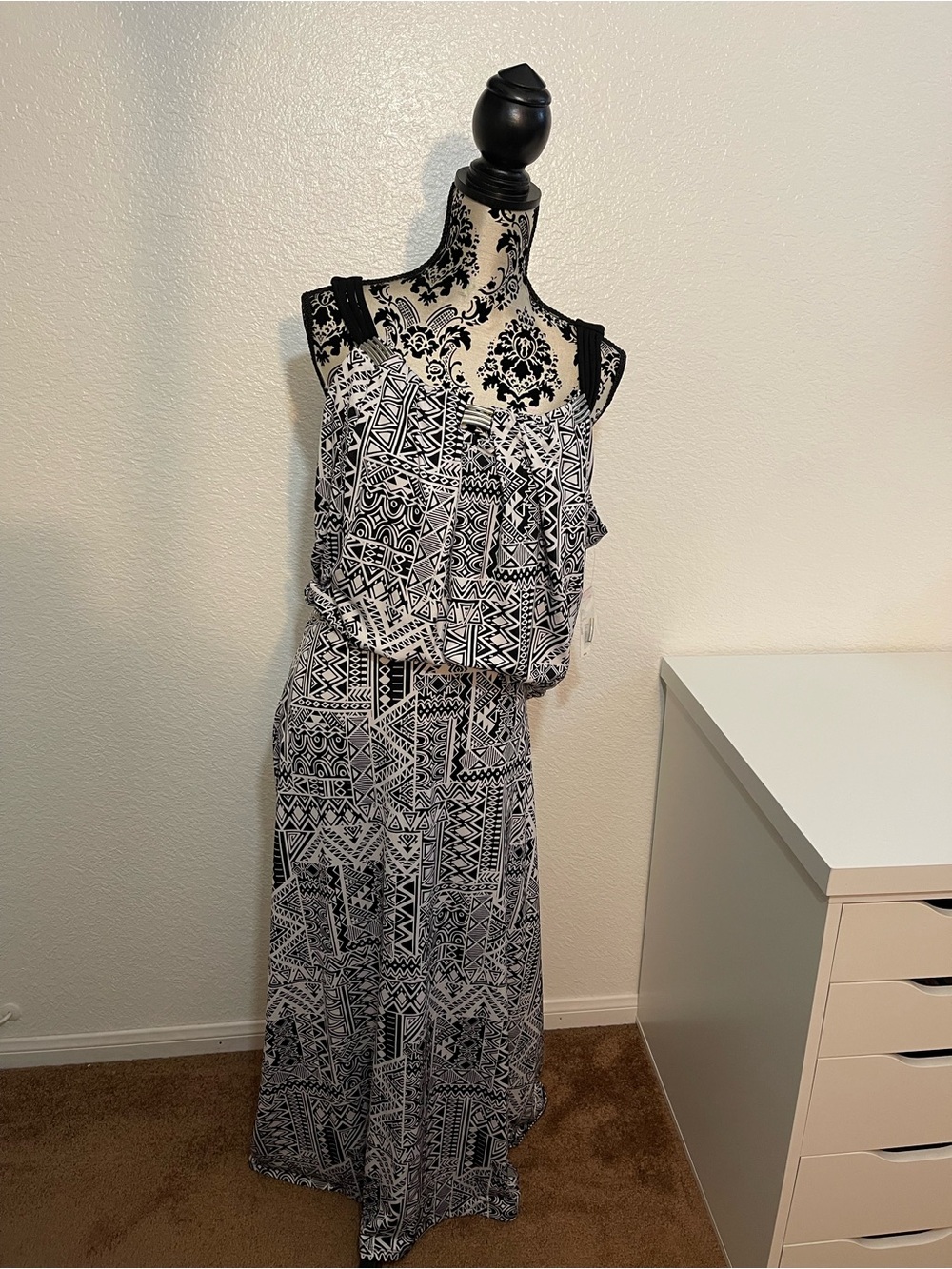 Black & White Print Jeweled Neckline Maxi Dress